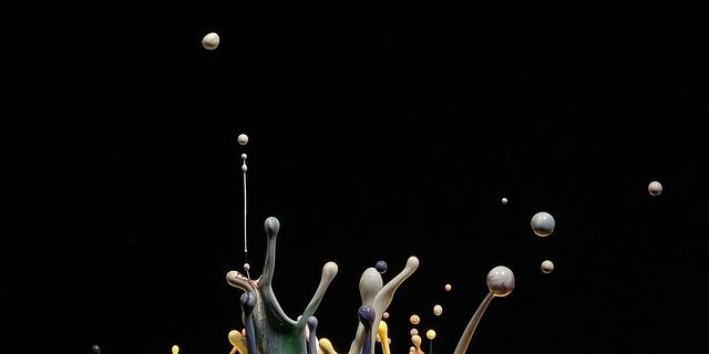 Farveeksplosion: Sådan skaber du et levende hjem med modige nuancer