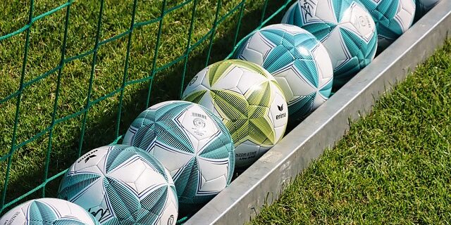 Von der theorie zur praxis: Wie praxisnahe lehre den berufseinstieg erleichtert